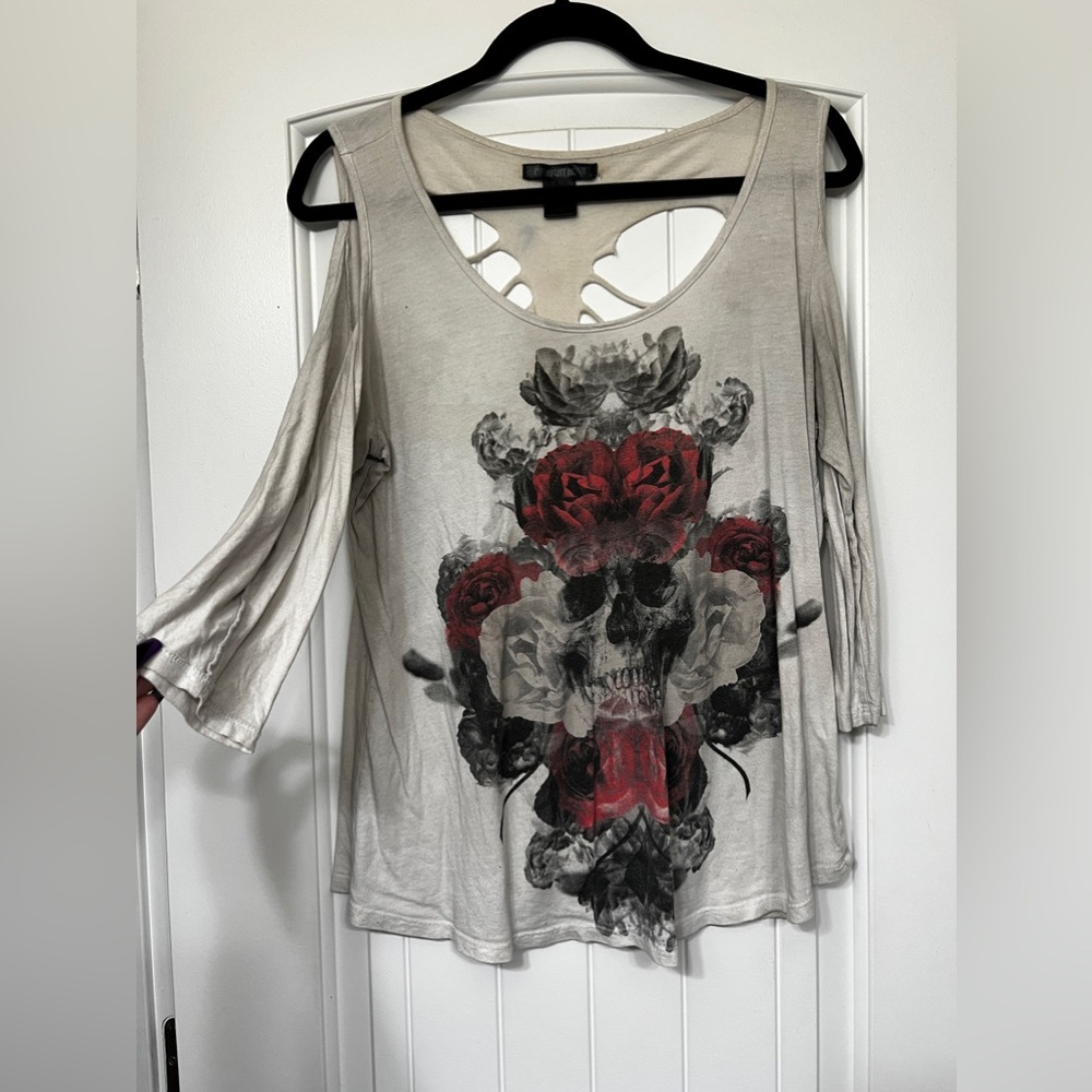 Skull Rose Top by Midnight Hour 3/4 Sleeve